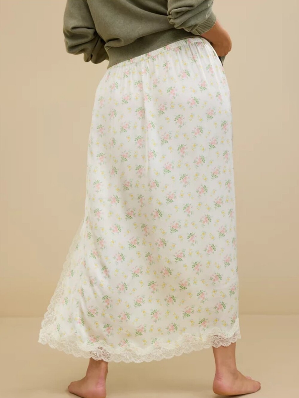 Aerie Satin Floral Lace-Trim Maxi Skirt in White - Picture 3 of 9